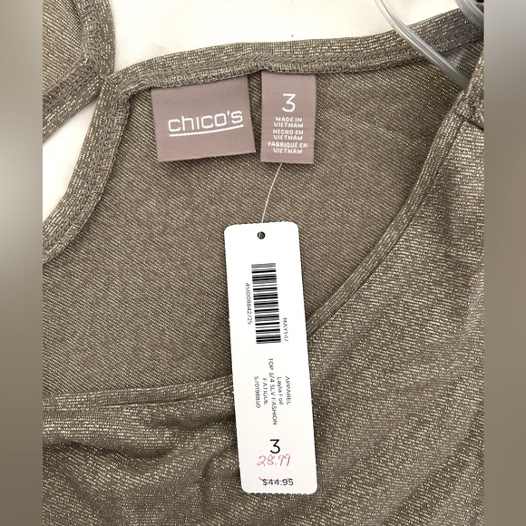Chicos, Size 3/XL, gold shimmer blouse with keyhole detail on back - Picture 3 of 5